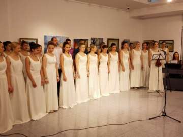Хор Педагошког факултета img_20151211_185248.jpg