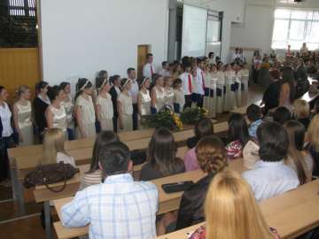 Промоција диплома 2012. године promocija_2012_067.jpg