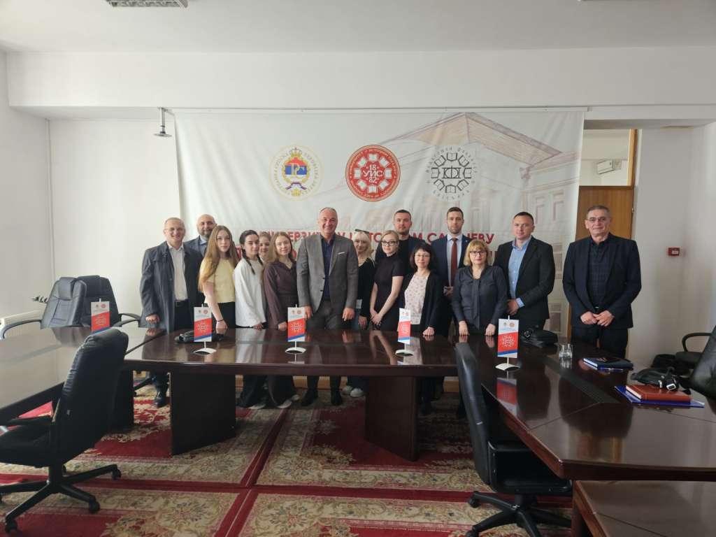 СТУДЕНТИ ИЗ НОВОСИБИРСКА НА СТРУЧНОЈ ПРАКСИ У БИЈЕЉИНСКИМ  ШКОЛАМА