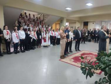 Сваке године се изнова подсјећамо и трудимо ићи путем који је Свети Сава вјековима утврдио