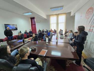 Danas su profesori sa Univerziteta u Kastamonu iz Turske održali predavanje za studente