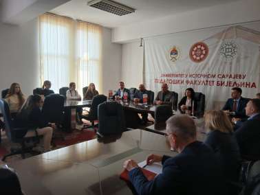 СТУДЕНТИ ИЗ НОВОСИБИРСКА НА СТРУЧНОЈ ПРАКСИ У БИЈЕЉИНСКИМ  ШКОЛАМА