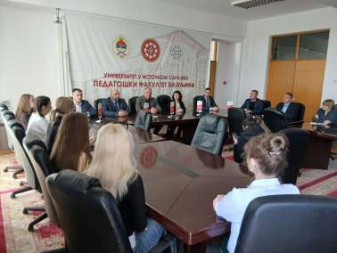 СТУДЕНТИ ИЗ НОВОСИБИРСКА НА СТРУЧНОЈ ПРАКСИ У БИЈЕЉИНСКИМ  ШКОЛАМА