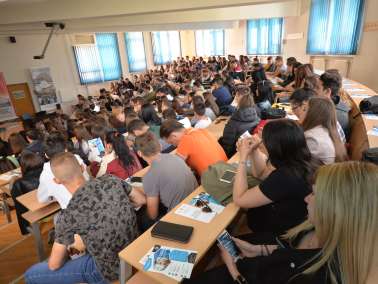 ВЕЛИКО ИНТЕРЕСОВАЊЕ МАТУРАНАТА ЗА ДРЖАВНЕ ФАКУЛТЕТЕ У БИЈЕЉИНИ